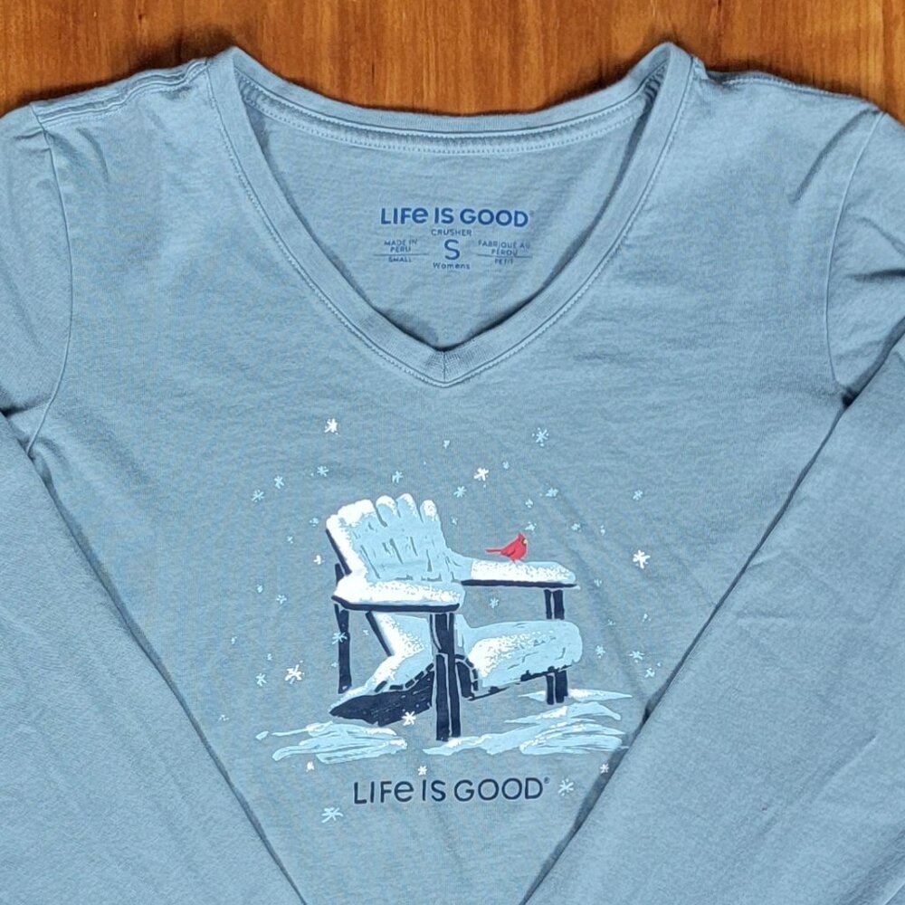 Blue Grey Snowy Adirondack Chair Cardinal Long Sleeve Crusher V-Neck Tee - S - Picture 5 of 7